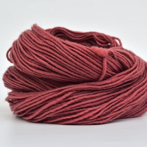 Dusty Rose Weaving Yarn, Navajo Weaving Yarn, Wool Yarn, 4oz skein