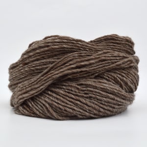 Light Brown Weaving Yarn, Navajo Weaving Yarn, Wool Yarn, 4oz skein