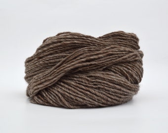 Light Brown Weaving Yarn, Navajo Weaving Yarn, Wool Yarn, 4oz skein