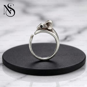 Sterling Silver Rat Ring, Adjustable Mice Ring, Mickey Mouse Ring, Dainty Animal Jewelry, Minimalist Ring, Gift For Rat Lovers, Gift For Mom afbeelding 2