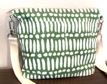 Sacs photo pour femme, bandoulière - Toile de coton verte et blanche 10 x 30 cm, fabriqués aux États-Unis, par Darby Mack