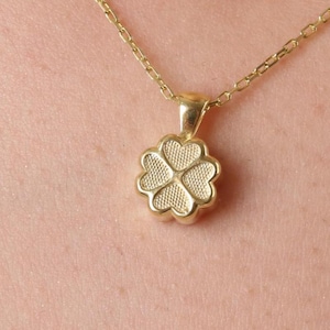 Collier de crémation trèfle à quatre feuilles – Pendentif urne commémorative en argent sterling 10 mm