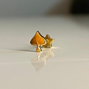 Brinco minimalista para cartilagem, piercing de estrela e espada em ouro maciço 14K, hipoalergênico e sem níquel