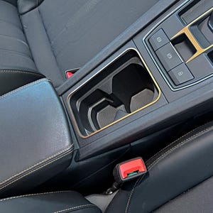 1 decorative frame cup holder for Cupra Formentor Leon VZ VZ5
