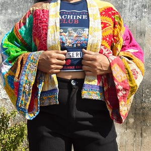 Handgemaakte omkeerbare gewatteerde kantha-kimonobadjas, geüpcycled katoenen sari, grote maat