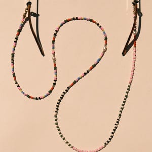Hilton Head Beaded Eyeglass/Airpods Chain