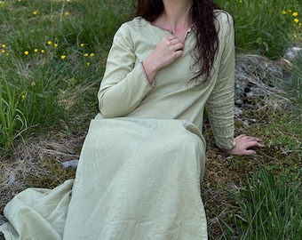 Viking Thorndale Dress Cotton Linen Blend Embroidered Neckline Norse LARP Reenactment