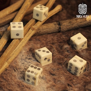 Bone Dice – Set of 6 Viking Style 6-Sided Dice
