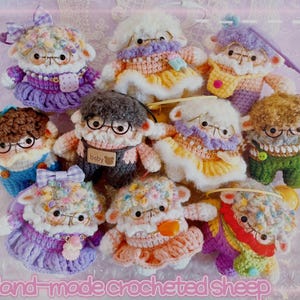 Handmade Crochet Sheep lamb Keychain – Cute & Stylish with Glasses Cute Pendant Doll | Couple Keychain | Bag Charm | Cartoon Ornament UK