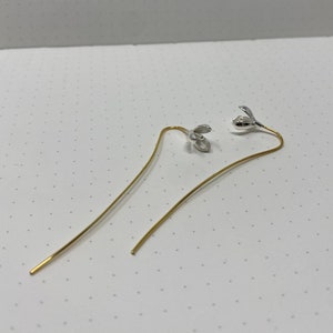 Minimalist Flower Earrings, Gold Dangle Lily Earrings, Wedding Bridal Flower Earrings, Floral Earrings Petal Jewelry Earrings, Gift For Her