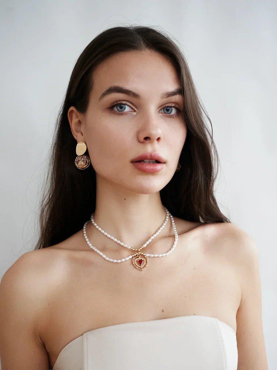 Long Gold Heart Pearl Pendant Necklace For Women - Layered Chain, Valentine's Day Gift, Dainty Jewelry With Pearls & Heart Charm