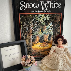 RARE - The Complete Story of Walt Disney&#39;s Snow White and the Seven Dwarfs (1987 50th Anniversary Edition – Harry N. Abrams). FREE SHIPPING