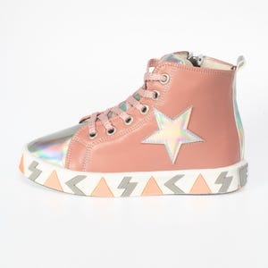 Girls Sneakers (Pink Holographic Star Girls&#39; Sneakers - Orthopedic Sole, High Top, Side Zipper, Light-Up for Big sizes