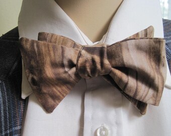 Real Wood Grain Bow Tie