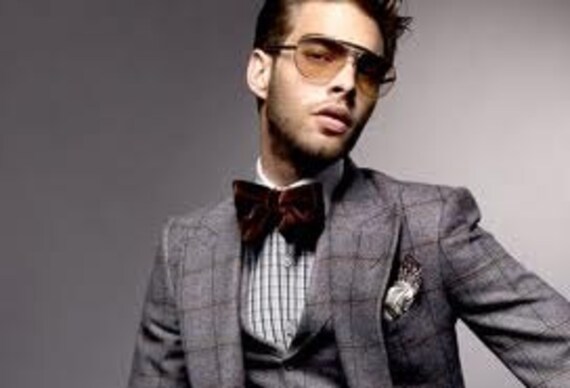 Black and white optical optical bow tie