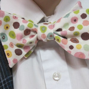 Polka Dot Bow Tie