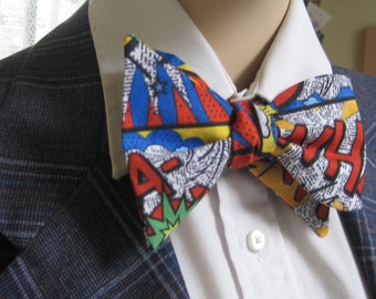 Comic Expressions Bow Tie