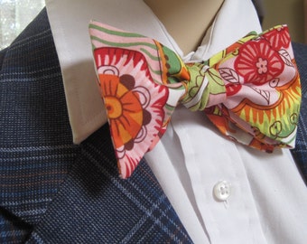 Bright Floral Print Bow Tie