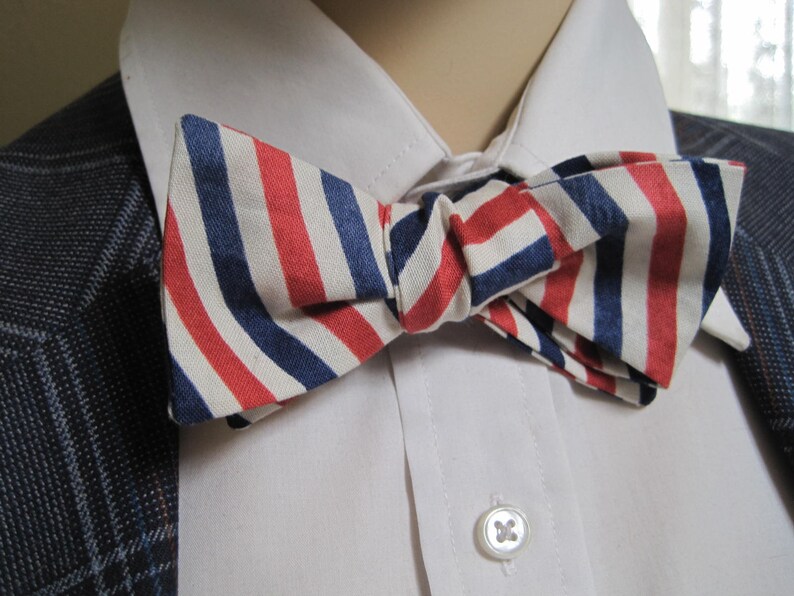 Mr Skinny Barber Shop Pole Bow Tie