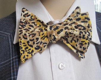 Leopard Animal Print Bow Tie