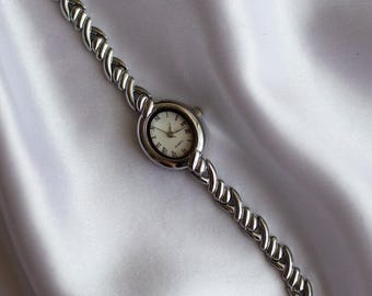 Vintage-Inspired Silver Watch|Old Money Wristwatch|Elegant Watch for Her|Womens Timepiece|Womens Watch|Retro Watch|Silver Cocktail Watch