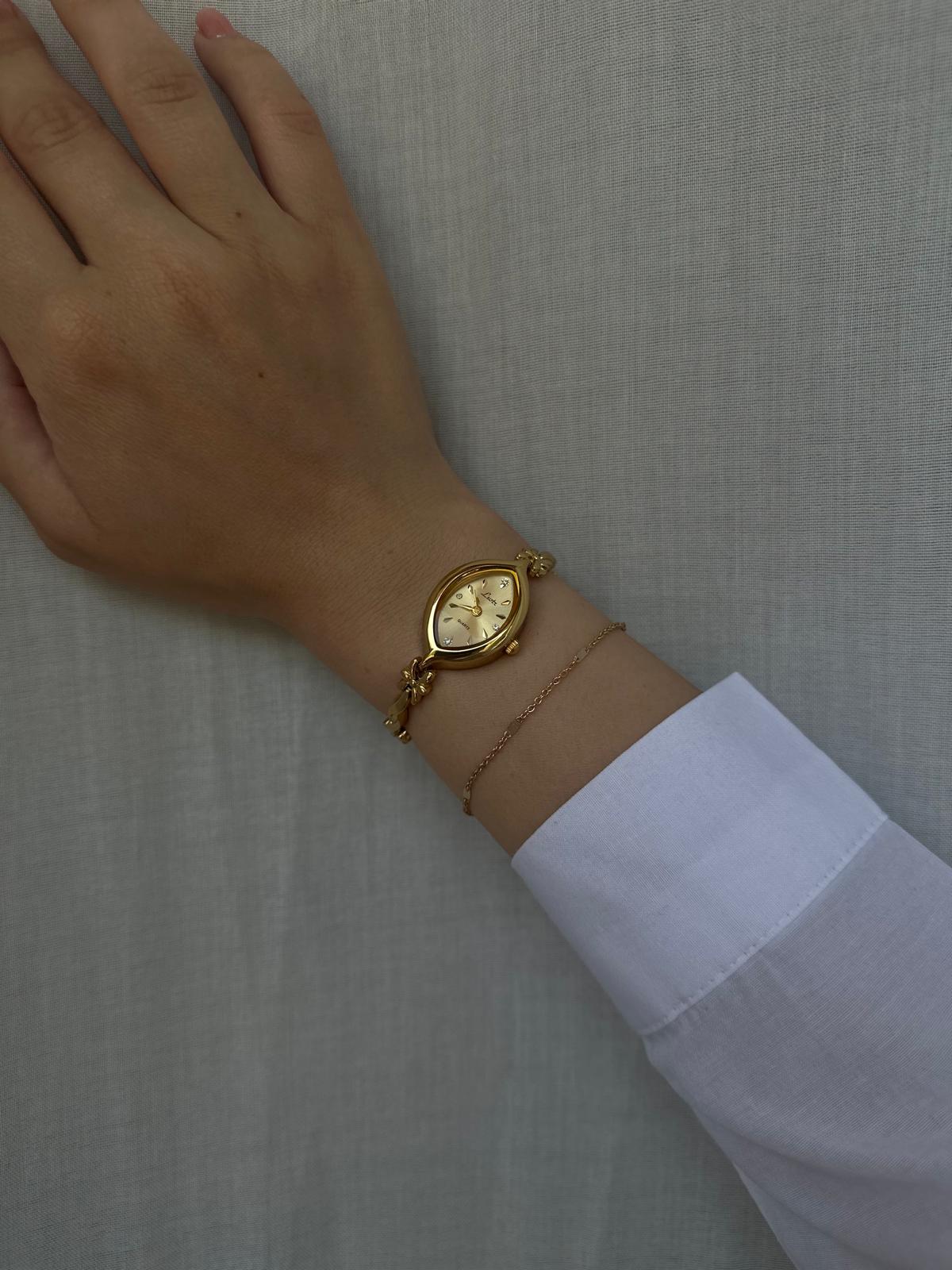 Vintage-inspired Gold Bracelet Watch|old Money Style 