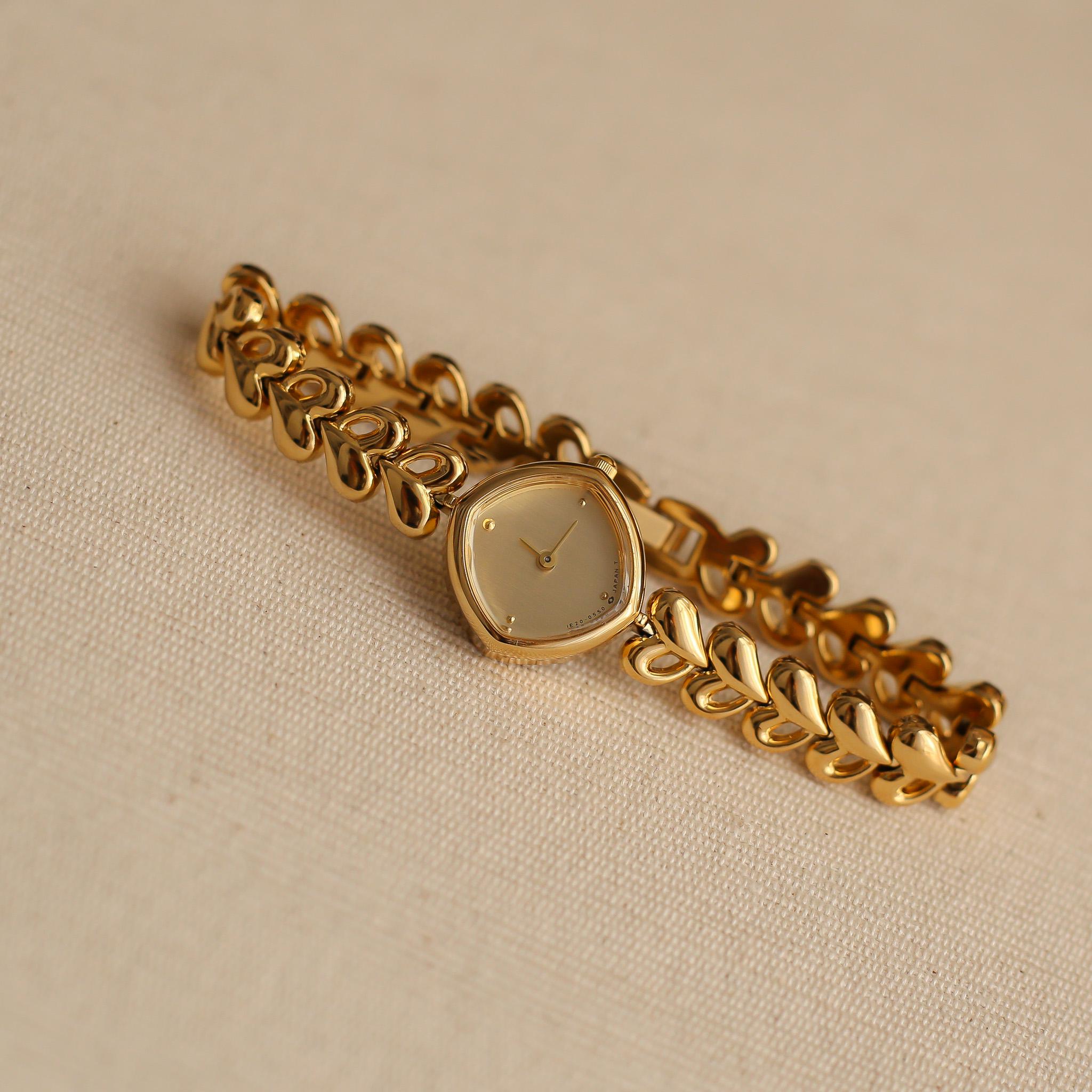 NWT - Vintage-Style Women\'s 18k Gold Plated Watch Tiffany & Co Rare Vintage 18kt Yellow Gold Ladies Watch  main image 4