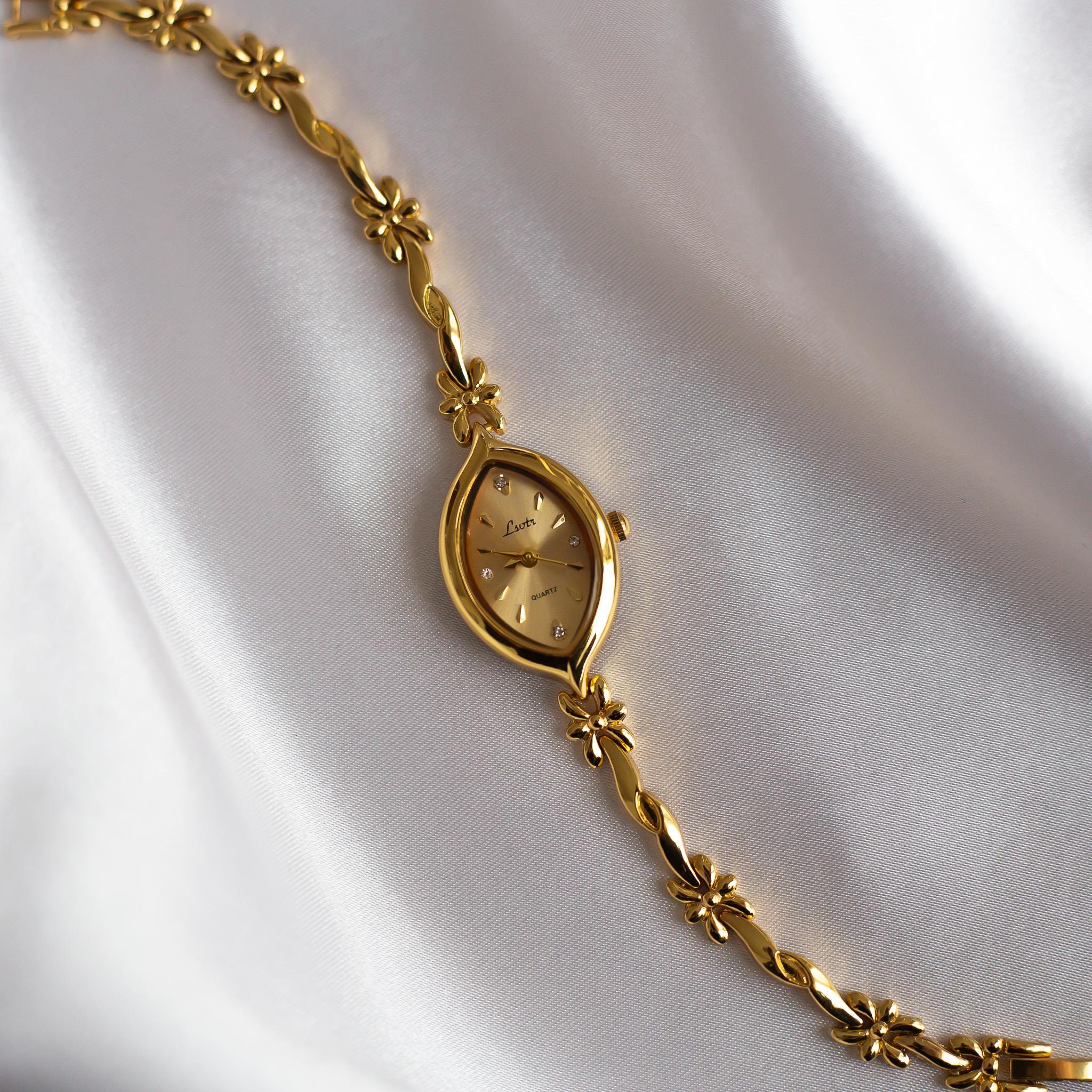 Vintage-inspired Gold Bracelet Watch|old Money Style 