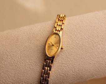Relógio folheado a ouro 18K com inspiração vintage | Relógio de pulso clássico | Relógio elegante e minimalista para ela | Relógio retrô | Relógio feminino | Relógio retrô