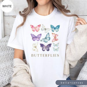 Vintage Butterfly T- Shirt, Women&#39;s Butterflies Shirt, Cottagecore Shirt, Gift For Mom, Boho Butterfly Shirt, Trendy Butterflies Graphic Tee