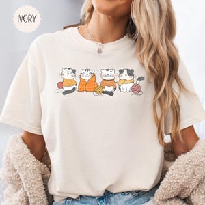 Womens Knitting T-Shirt, Comfort Colors, Cute Cats And Yarn Knitters Tshirt, Yarn Lovers Tee, Trendy Knitting Club Shirt, Gift For Knitters Ivory