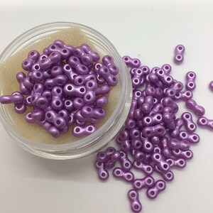Infinity Bead Pastell Flieder Tschechische Perlen