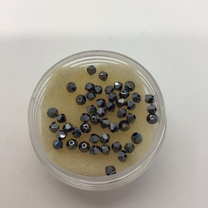 Bri 3mm Jet Hematite 2x