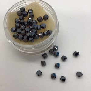 Bri 4mm Jet Hematite 2x