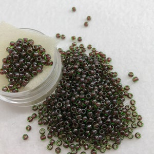 SB 8-Peridot Fuschia Lined Toho Round 8/0 Seed Beads