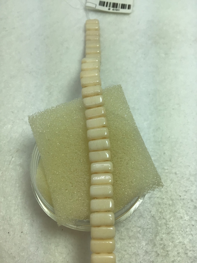 CZE Brick Opaque Luster Champagne