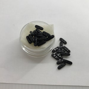 CZE CB Czechmate Beam Jet Czech Beads