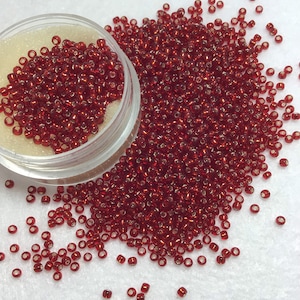 SB 11- Silver Lined Ruby Toho Round 11/0 Seed Beads