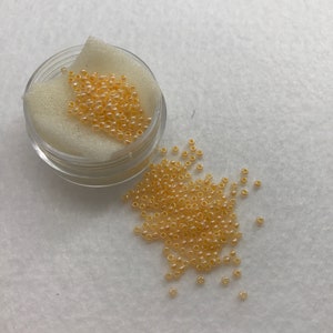 SB 11-Ceylon Peach Cobbler Toho Round 11/0 Seed Beads