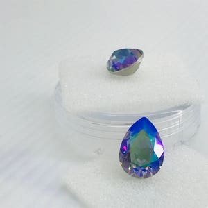 Swarovski 4320 14/10 Pear Shape in Crystal Paradise Shine