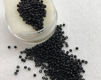 SB 11-Opaque Jet Toho Round 11/0 Seed Beads