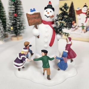 Department 56 Village Square Snowman, Heritage Village Accessory  #58638