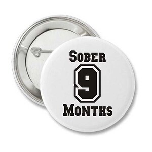AA Nüchterne Monate Erholung Button & Button-Style Schlüsselanhänger, Anonyme Alkoholiker Neuheit Geschenke für Männer und Frauen, Nüchternheit Geschenke
