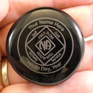 NA, Personalized Glass Medallion - Laser Engraved Narcotics Anonymous Gem - Pocket Rock - Laser Etched Glass Stones for NA Anniversaries