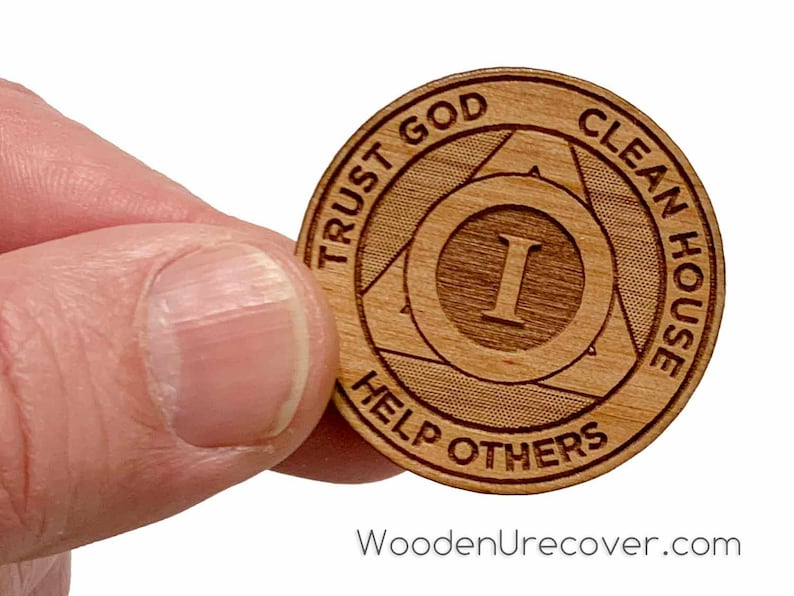 Personalized Wooden Alcoholics Anonymous Anniversary Chip, AA Birthday Token, Recovery Medallion, Unique 12 Step Gifts and Commemoratives image 6