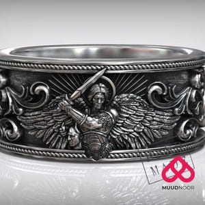 Erzengel Michael Ring Handmade Silber | Krieger Engel Schwert Band mit Dämonenkopf | Christian Schutz Schmuck für Männer | Glaube Rüstung