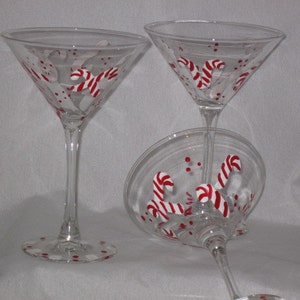 Wonderland 8.5oz Martini Cocktail Glass | Set of 2 | Rolf Glass