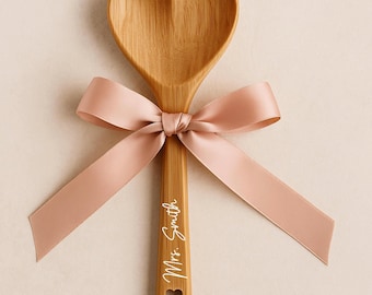 Herzförmige Holzlöffel 12-Zoll-Bambusküchenutensilien Hochzeit Gunst Brautpartygeschenk Liebeskochutensil Romantisches Valentines Geschenk