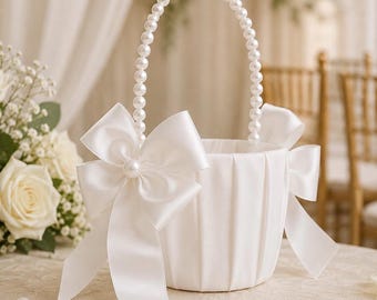 Flower Girl Basket White Satin Wedding Basket Pearl Handle Wedding Ceremony Basket Bridal Party Petal Basket Ring Bearer Decor