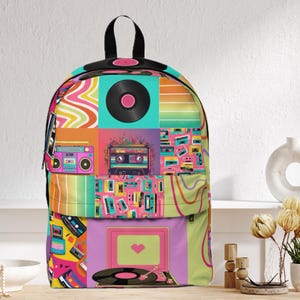 Vintage Retro Backpack, Classic Y2K Bag for Travel, School, Hiking - Unisex Gift, Trendy Fashion Rucksack, Hipster Daypack, Stylish Bookbag